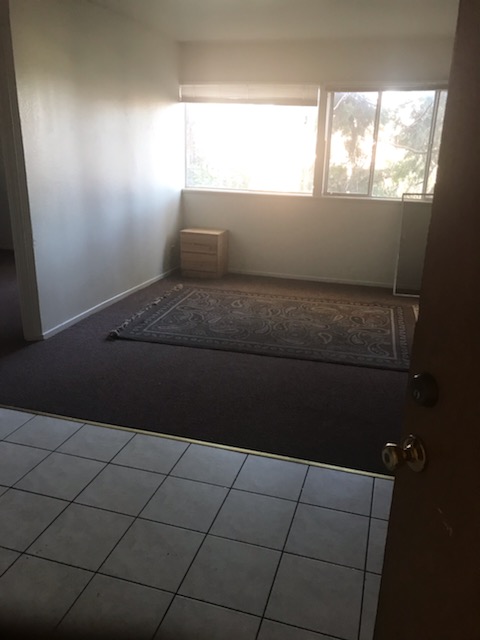 2740 College Ave., 204